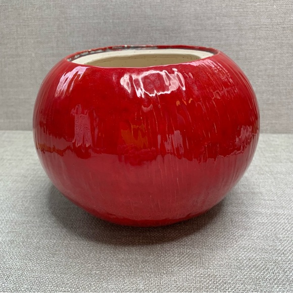 VINTAGE Iandola Ceramic Apple Lidded Jar Bright Red Cookie Leaves and Stem - Picture 5 of 12